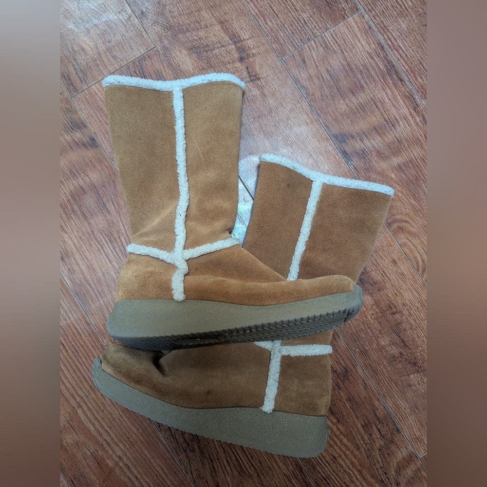 Y2K Platform Suede Boots